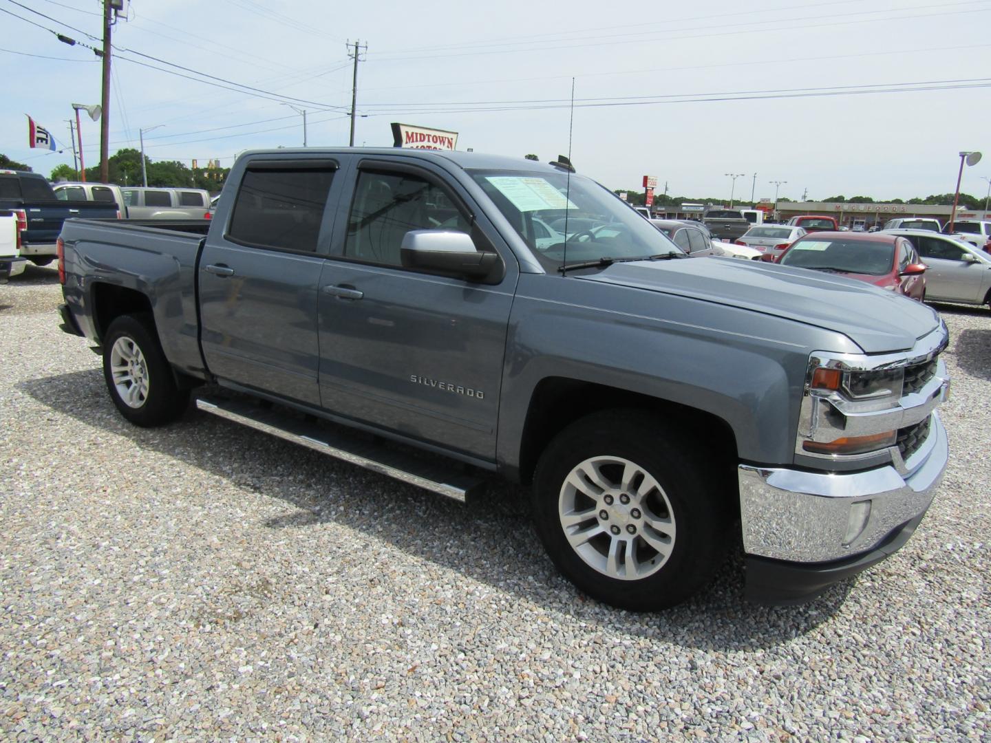 2016 Gray /Gray Chevrolet Silverado 1500 (3GCPCREC0GG) with an V8 engine, Automatic transmission, located at 15016 S Hwy 231, Midland City, AL, 36350, (334) 983-3001, 31.306210, -85.495277 - Photo#0